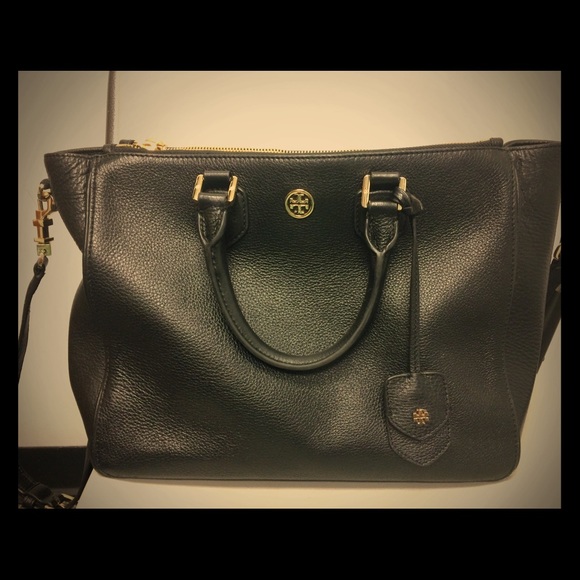 TRADED Tory Burch Robinson Tote