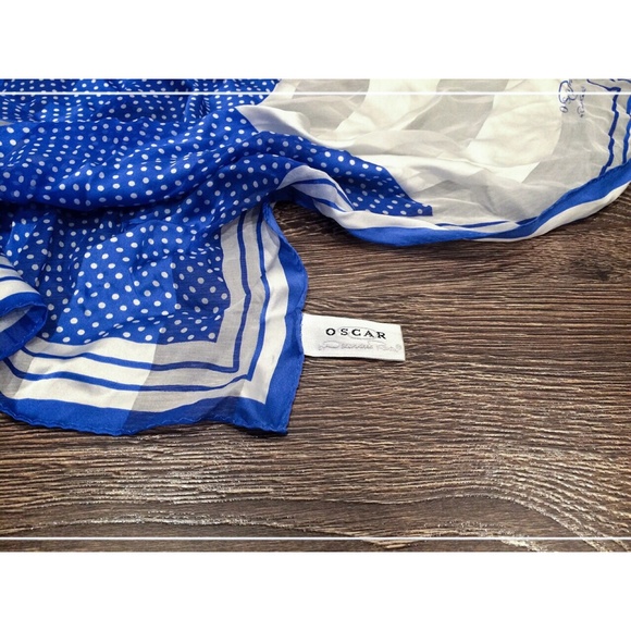Oscar De La Renta Scarf