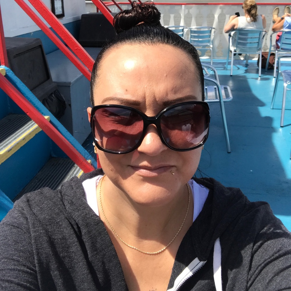 Meet your Posher, Michael debra