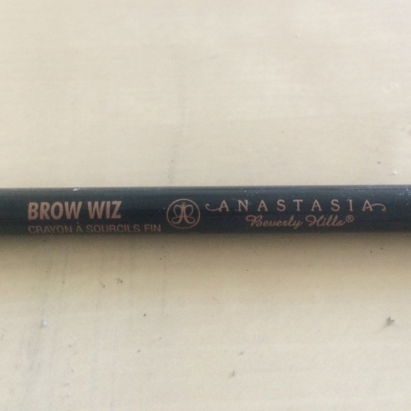 Anastasia Beverly Hills Brow Wiz in Chocolate