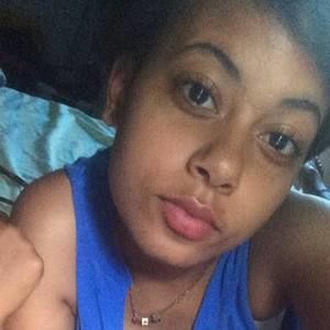 Meet your Posher, Chanta