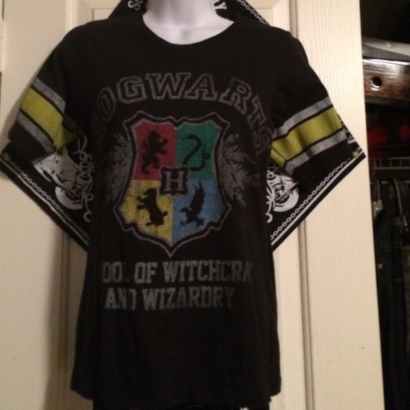 Harry Potter Hogwarts Slim Fit Tee