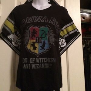 Harry Potter Hogwarts Slim Fit Tee