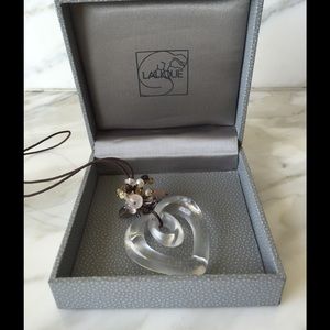 Lalique coeur heart pendant