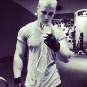 Meet your Posher, Arty