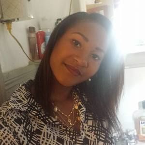 Meet your Posher, Kamala