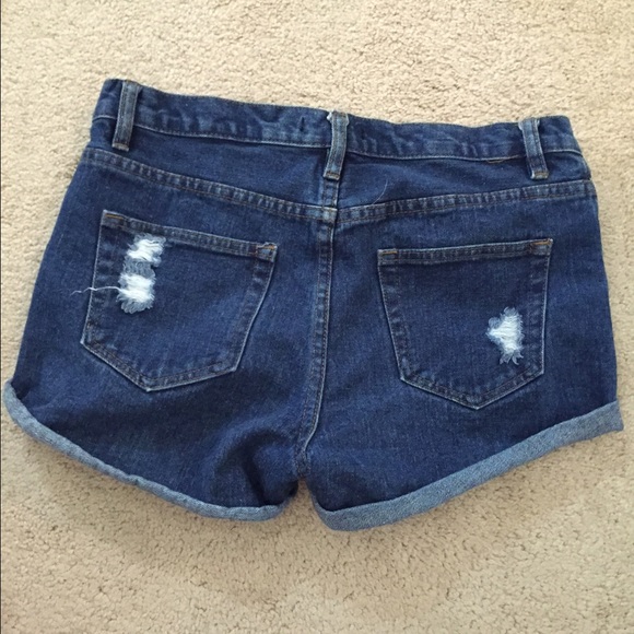 Cute Forever 21 jean shorts - Picture 2 of 2