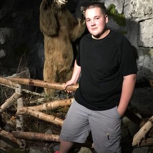 Meet your Posher, Zach