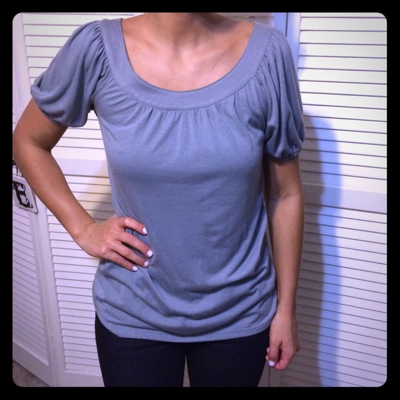 Gray top