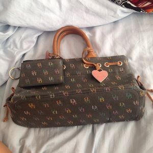 Hand bag