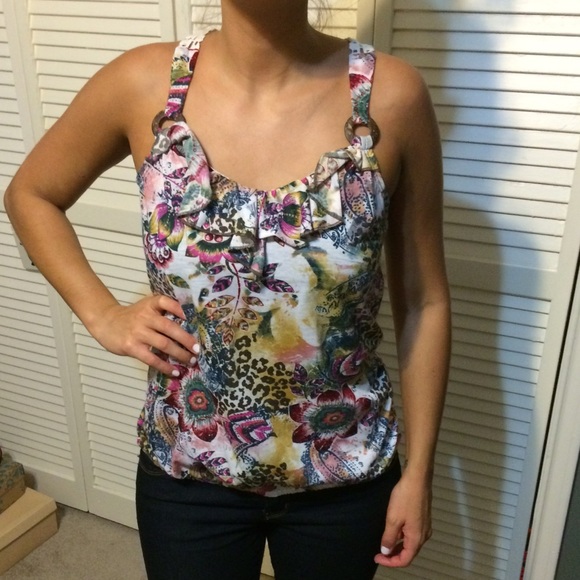 Razor back top