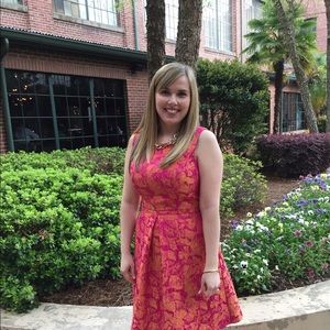 Meet your Posher, Julia