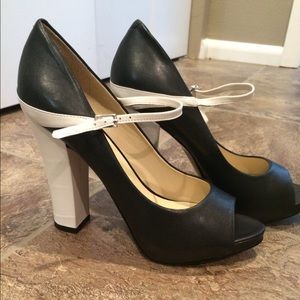 New Nine West heels