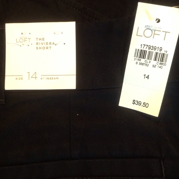 Ann Taylor Loft NWT black cotton twill shorts.