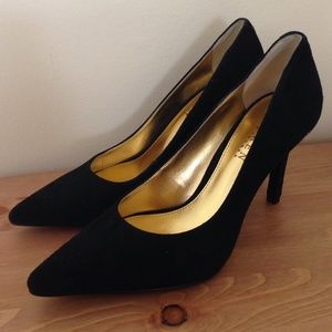 lauren ralph lauren | black suede pumps