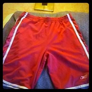 Basketball shorts, M