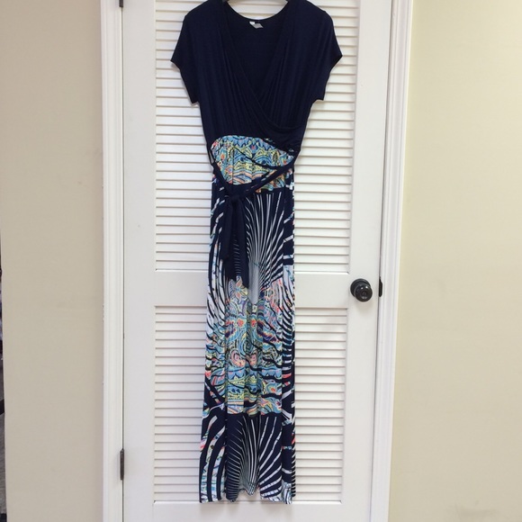 🚫sold🚫NWT Navy Maxi Dress