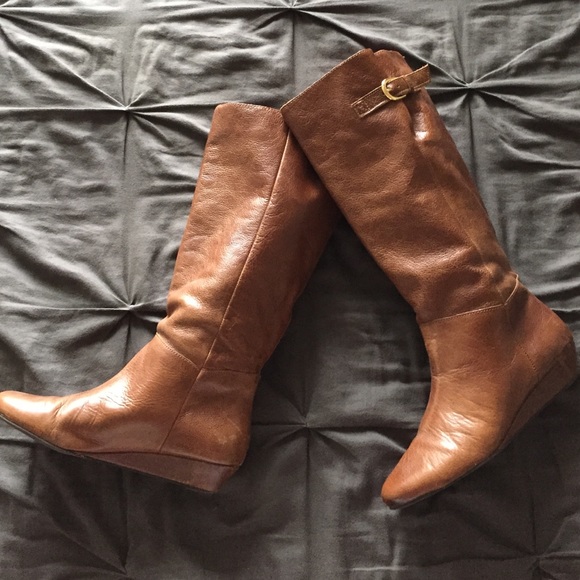 Steve Madden cognac boots with buckle