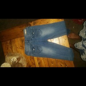 Republic jeans preowned. It says sz6 it fits a 4/5