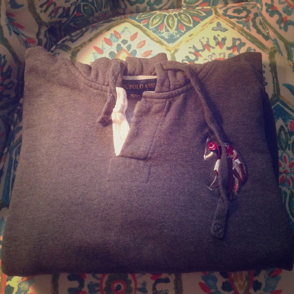 Polo Sweatshirt