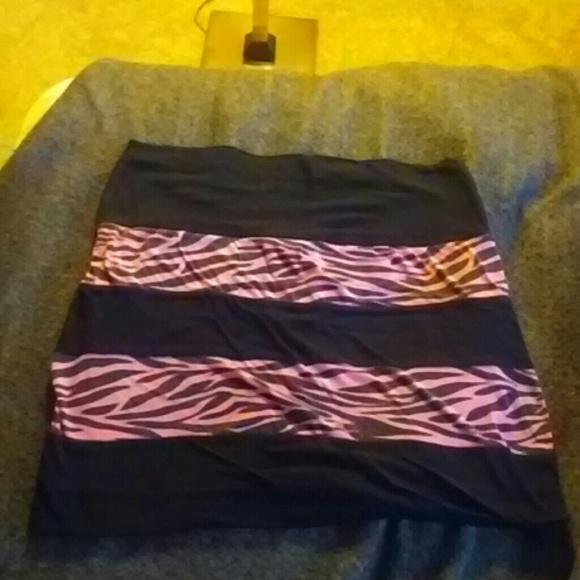 Rue 21, Xl, stretchy pencil skirt