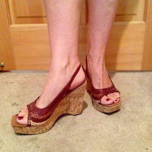 Charles David cork & leather 4" wedge!
