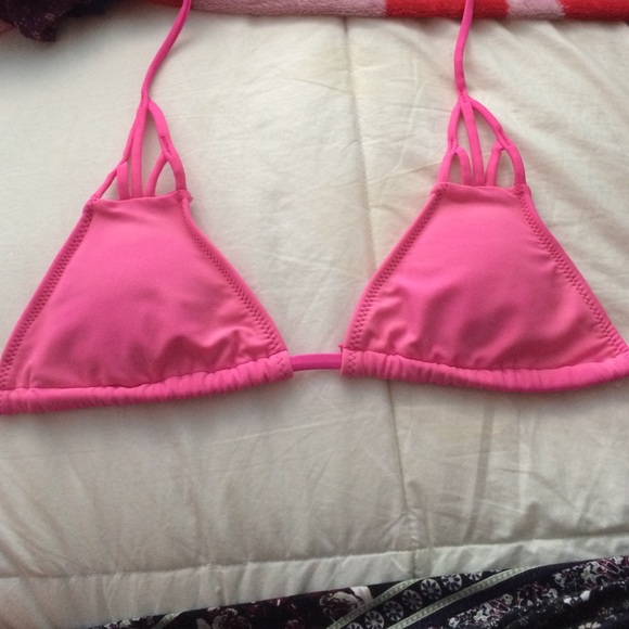 Pink f21 triangle top