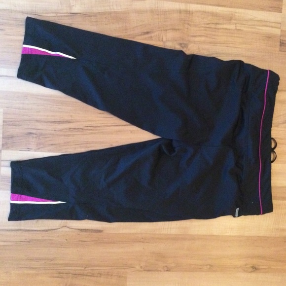 Running capris - Picture 2 of 2