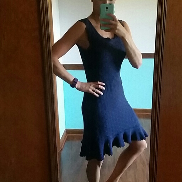 **SOLD** Lilly Pulitzer Villa Sweater Dress - Picture 3 of 3