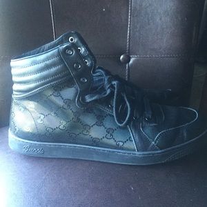 Authentic Men Gucci Sneakers.