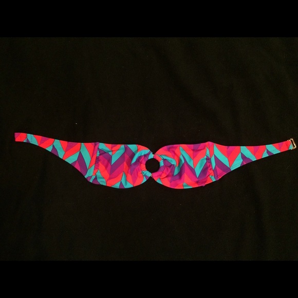 MUTIL COLOR CHEVRON BIKIN STOP