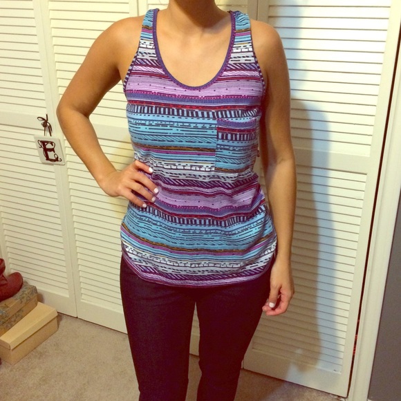Razor back tank
