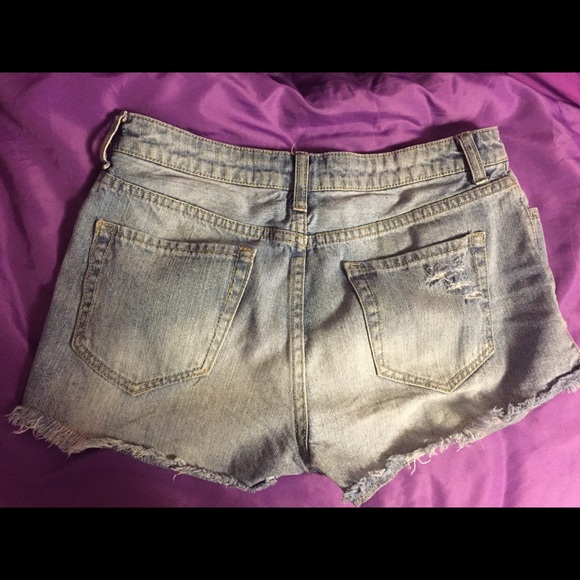 Jean Shorts - Picture 2 of 2
