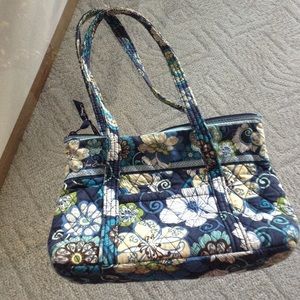 ☀️Vera Bradley purse