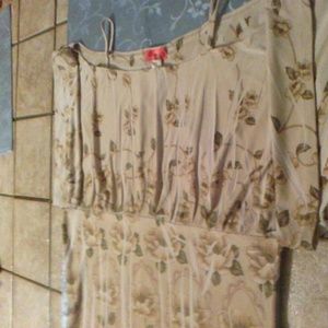 Short sleeve spaghetti strap neckline