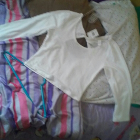 Crop top - Picture 3 of 3