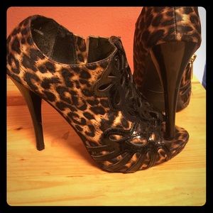 Leopard heels