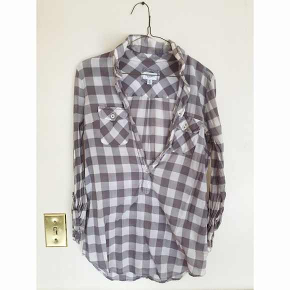 Plaid top