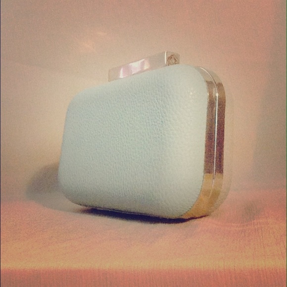 This is a two-toned clutch.