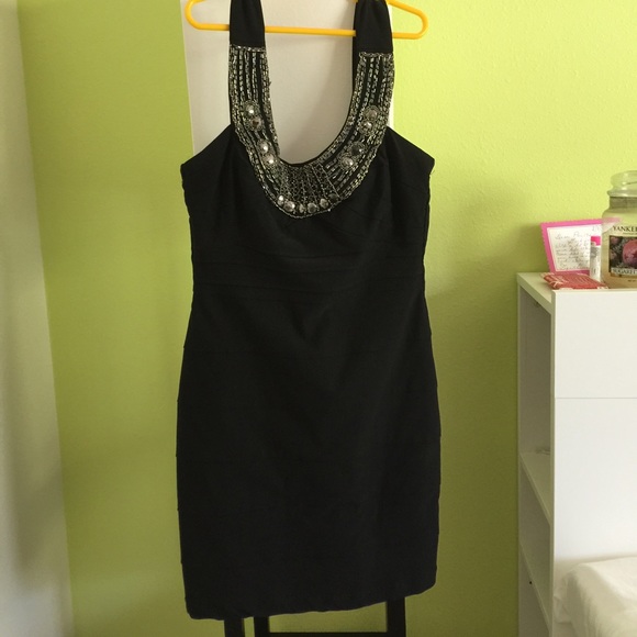 black sequined homecoming/prom dress