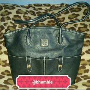 @bhumble only!!!D&B pebble leather cresent handbag