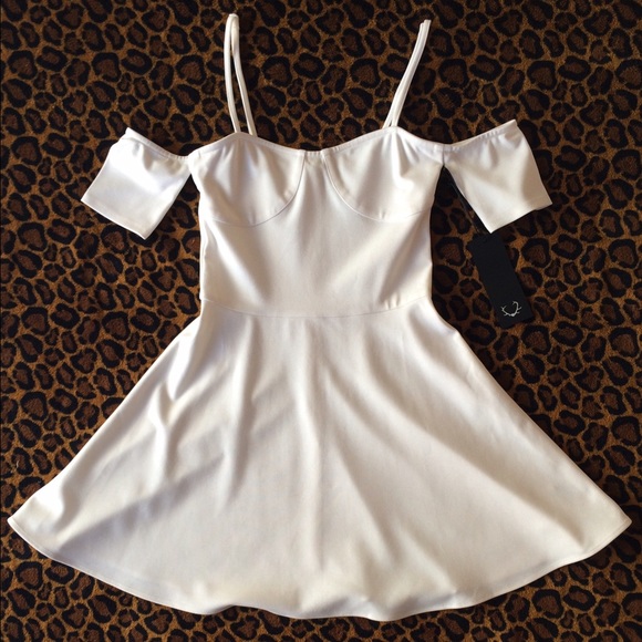 🚫SOLD🚫For Love & Lemons All Night Dress - White