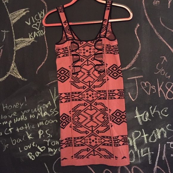 NEVER WORN - Picture 3 of 3