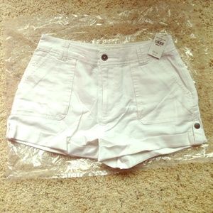 BNWT White Abercrombie Shorts