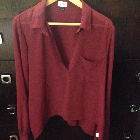 💜SALE! Burgundy Tobi blouse