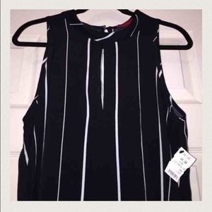NWT Akira Top in Black w White Stripes
