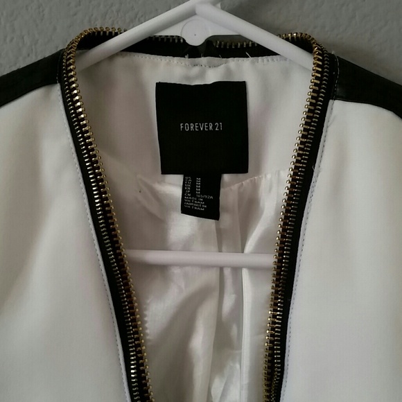 F21 Blazer - Picture 2 of 4