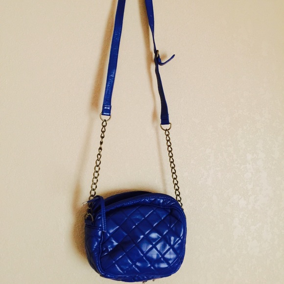 Handbag - Picture 2 of 3