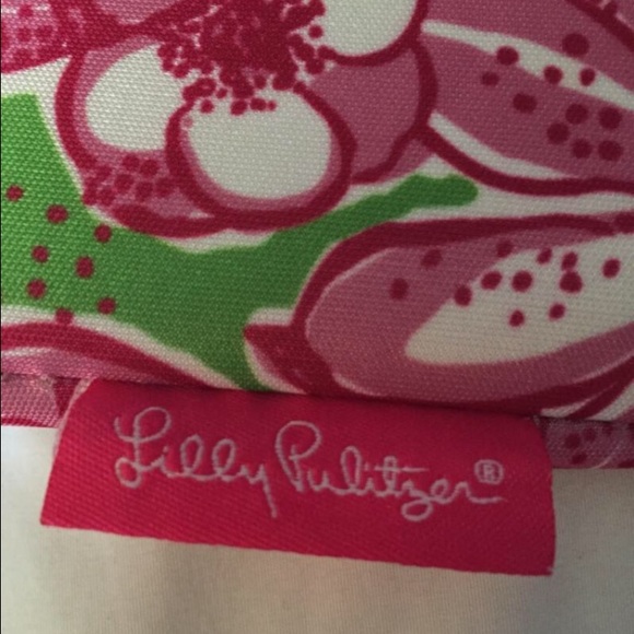 Lilly Pulitzer Laptop Case - Picture 2 of 2
