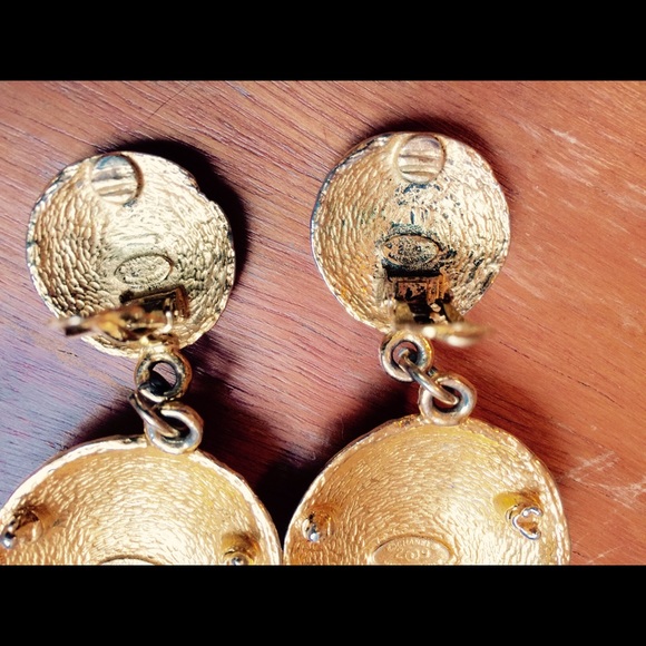 Chanel  Dangle EarringsPhotos! Come & 👀 in person - Picture 3 of 4
